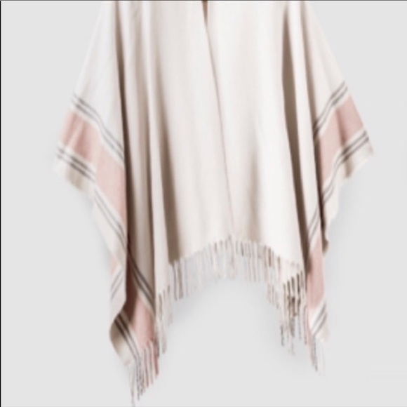 Boho Wrap w Fringe in Cream, Pink and Light Gray - Picture 3 of 5